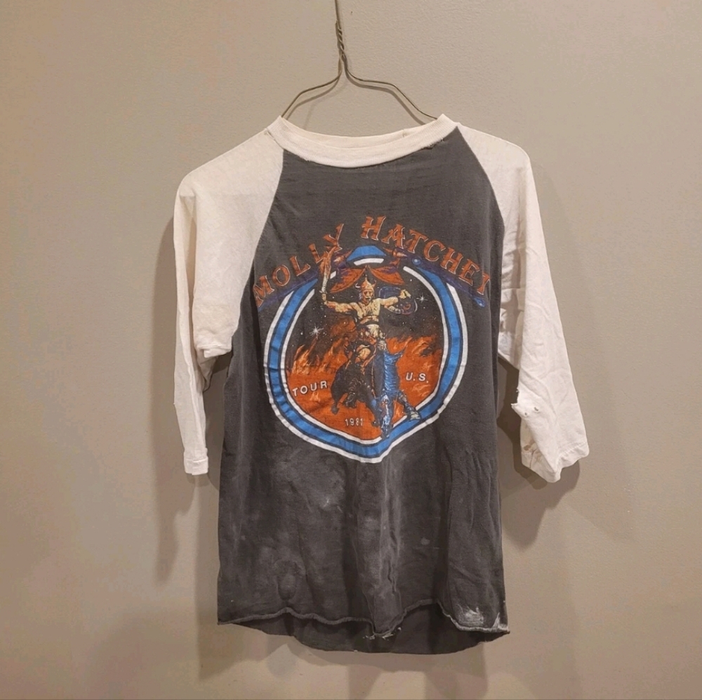 Rare vintage 80’s molly hatchet shirt Tour U.S. No Tags holes